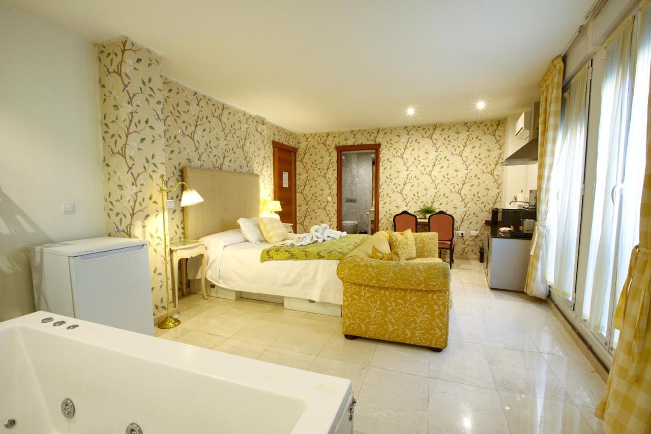 קואנקה Apartamentos Chvictoria מראה חיצוני תמונה