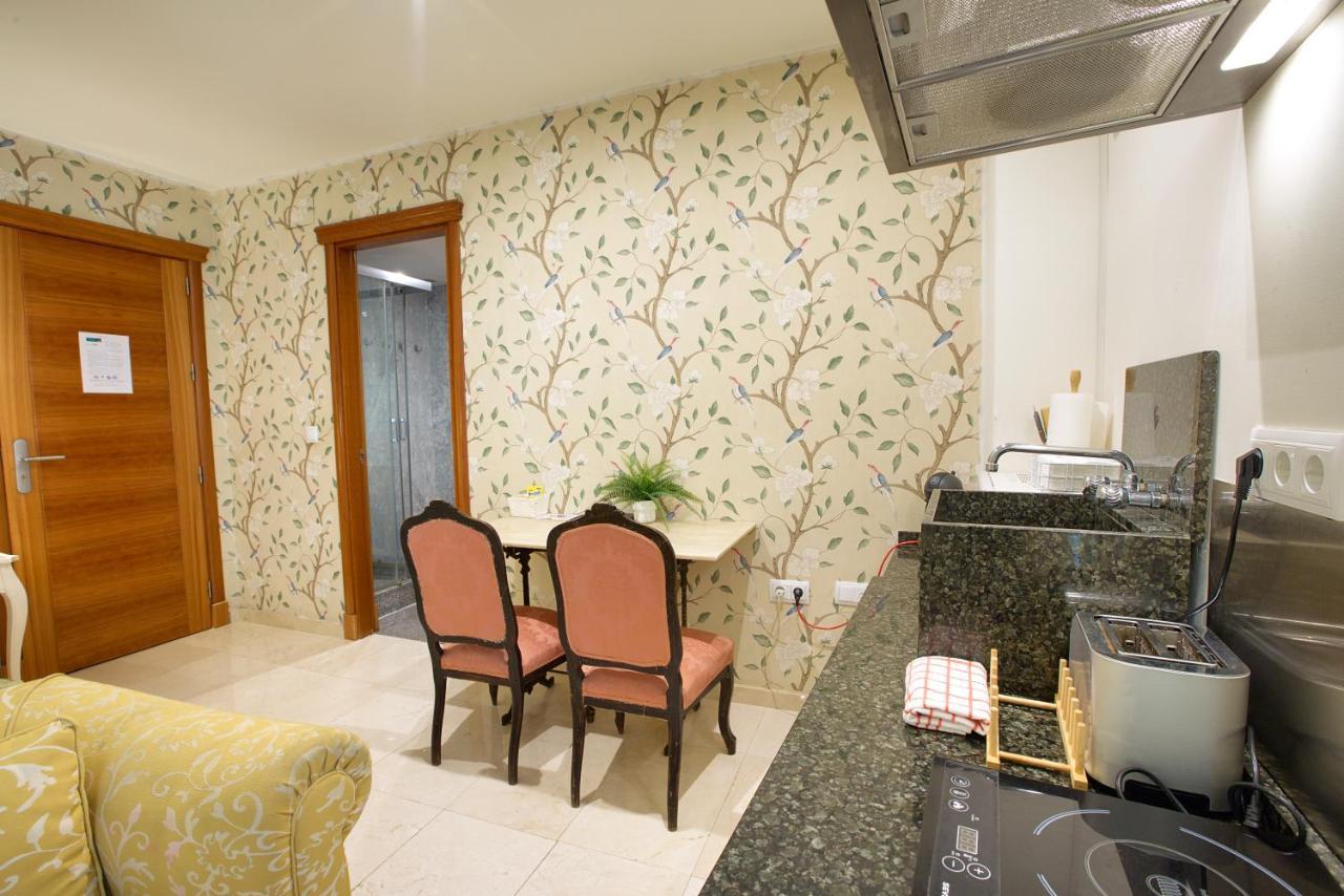 קואנקה Apartamentos Chvictoria מראה חיצוני תמונה