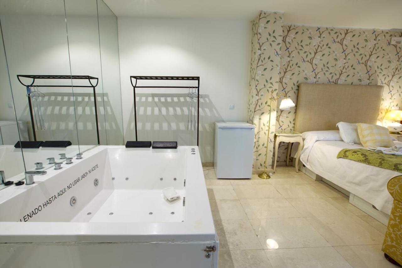 קואנקה Apartamentos Chvictoria מראה חיצוני תמונה
