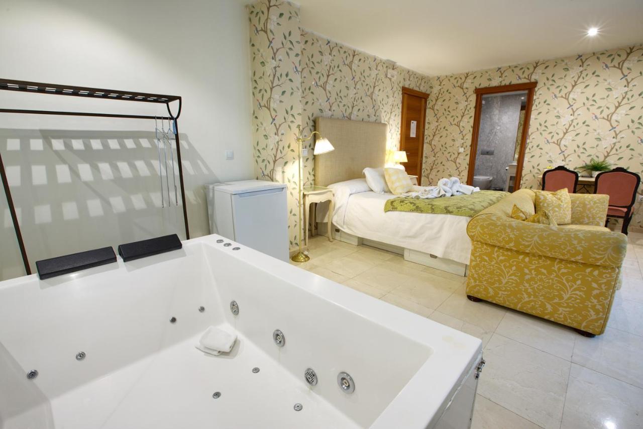 קואנקה Apartamentos Chvictoria מראה חיצוני תמונה